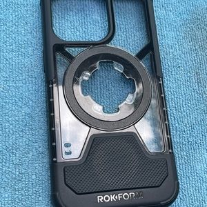 Rokform Heavy Duty Rugged Magnetic Neodymium Cases for iPhone and Samsung